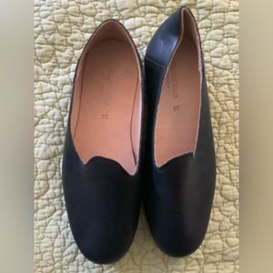 Shoe the Bear Flats - never worn